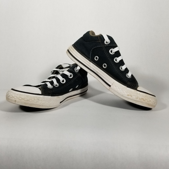 converse boys 13
